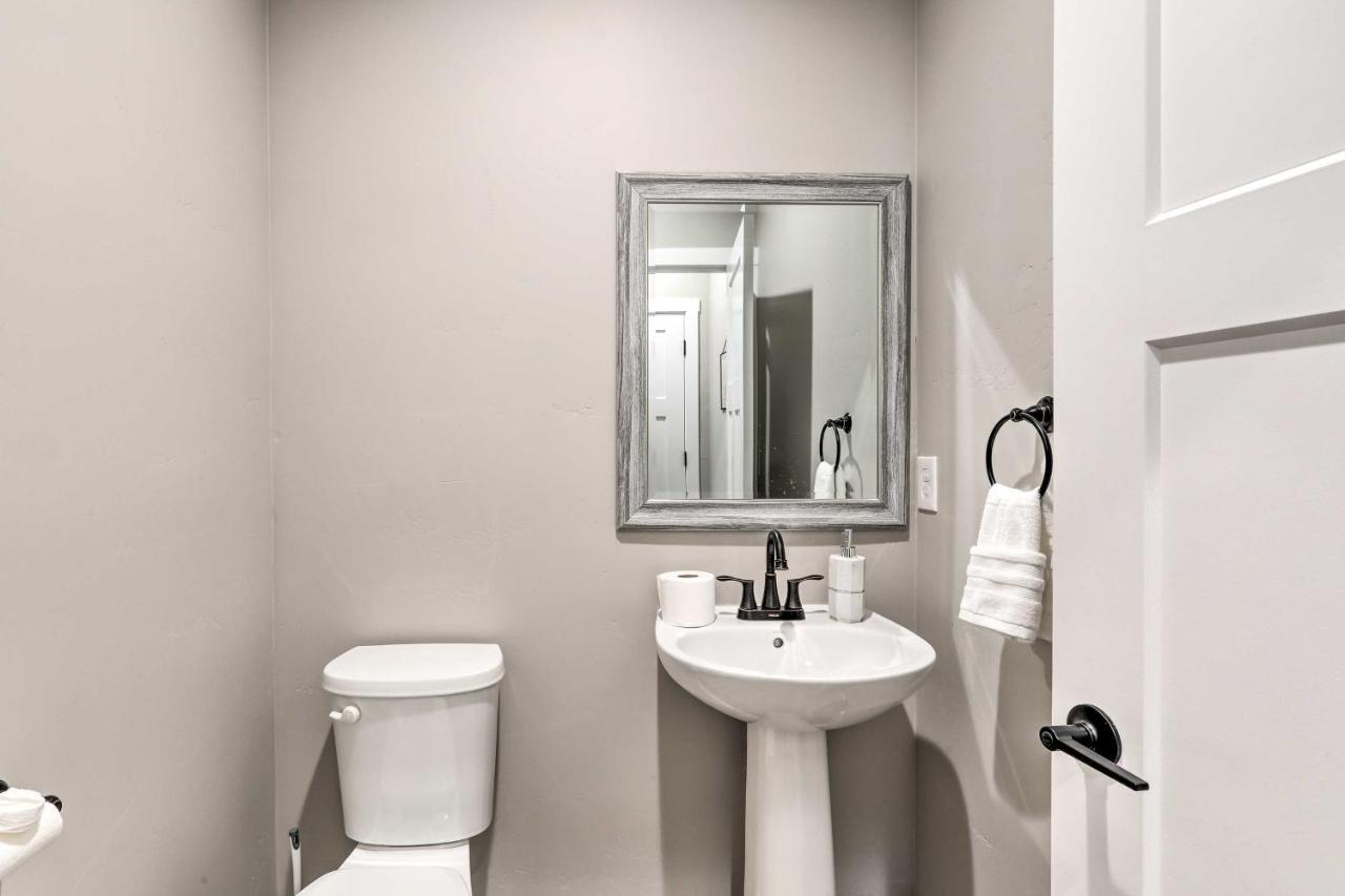 Modern Flagstaff Home, 4 Mi To Downtown! Εξωτερικό φωτογραφία